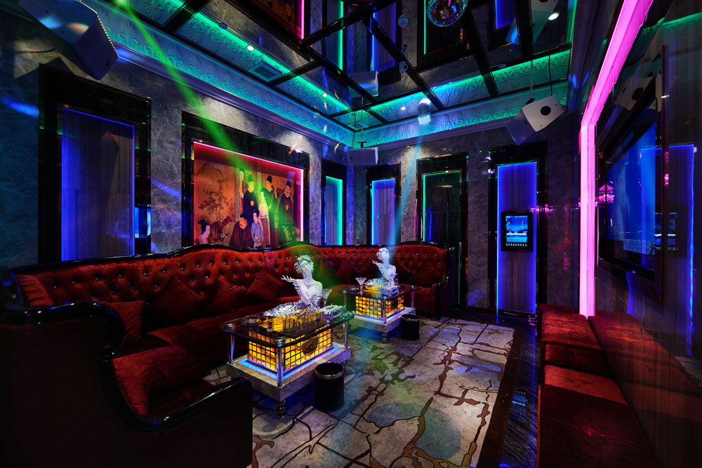 廣東中山三鄉(xiāng)魅力皇爵商務(wù)KTV設(shè)計(jì)實(shí)景