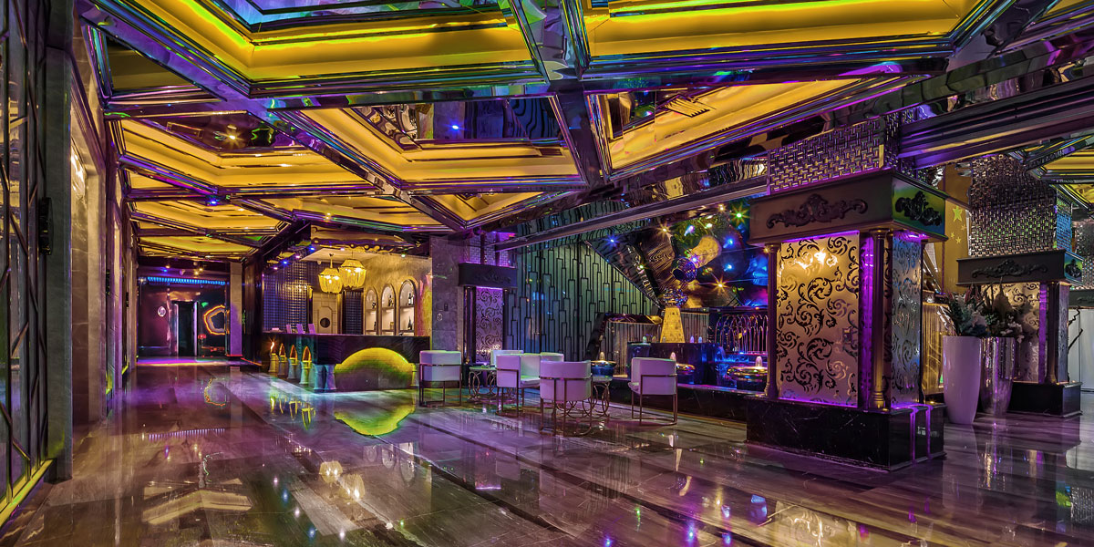 Ktv裝潢設(shè)計(jì)要突出風(fēng)格的特點(diǎn) 才能達(dá)到消費(fèi)者的需求