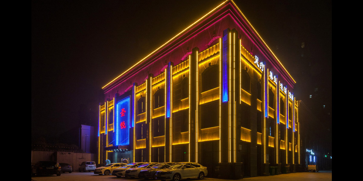 對比酒店logo設(shè)計(jì)方案時(shí)應(yīng)該考慮到哪些方面？